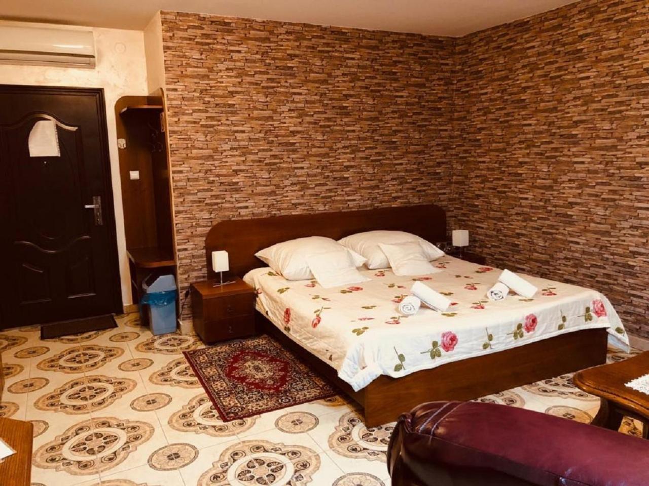 Black Jack "Bedzin" Esterno foto